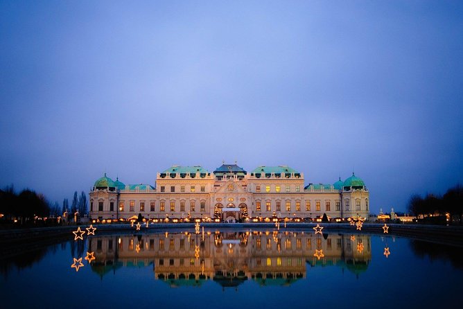PRIVATE TOUR: From Prague to stunning Vienna with local guide - Key points at a glance