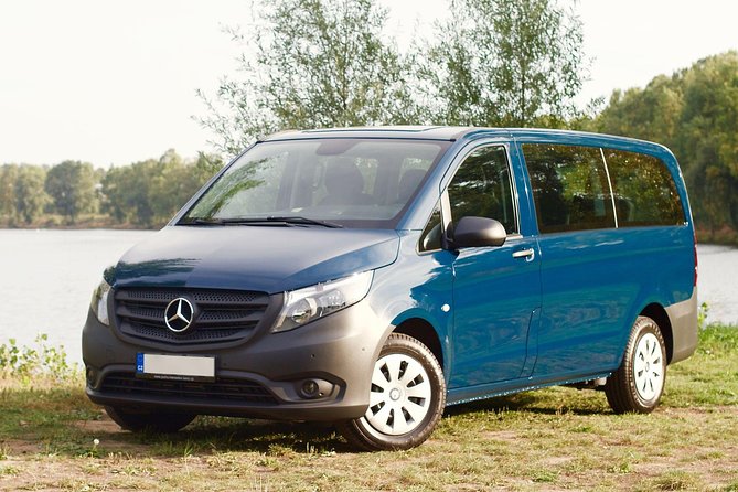 Private Transfer from Cesky Krumlov to Prague - Key points to know before booking