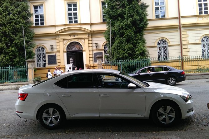 Private Transfer from Prague Airport to the City Centre - Booking details and cancellation rules
