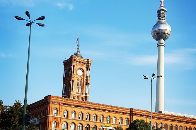 Private Transfer from Prague to Berlin or from Berlin to Prague - A practical alternative to flying between Prague and Berlin