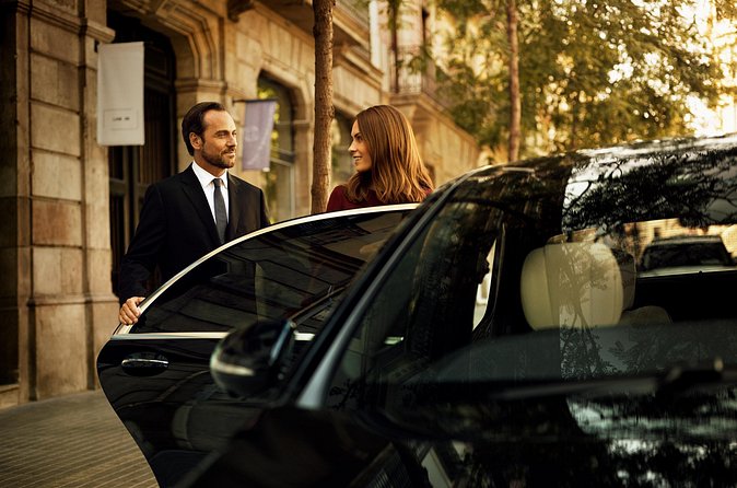 Private transfer from Prague to Vienna via Cesky Krumlov - Is the $1,052.09 price good value?