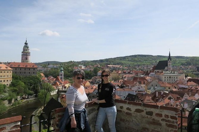Private transfer in a Sanitized Car Prague to Vienna with 2h stop Cesky Krumlov - Leaving Prague by private car