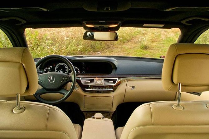 Private transfer: Prague to Vienna - What your five hours look like