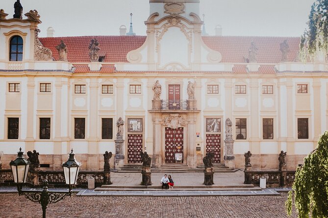Private Vacation Photography Session with Local Photographer in Prague - Valdstejnska Zahrada Gardens bring a calmer mood