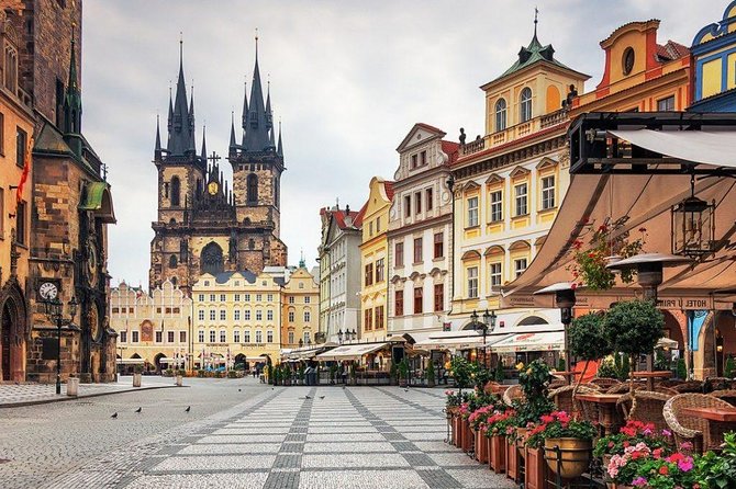 Private walking tour and Boat cruise Best of Prague - Starting at Wenceslas Square at 9:30 a.m.