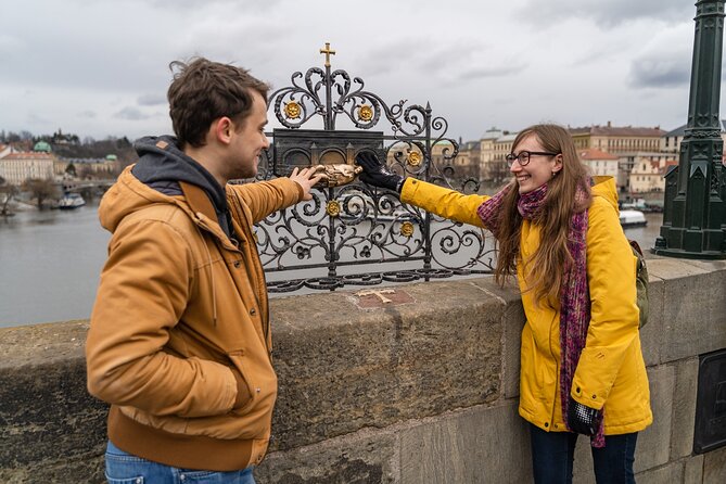 Private Walking tour: From Charles Bridge to Prague Castle - Prague Castle Square and the 30-minute finish
