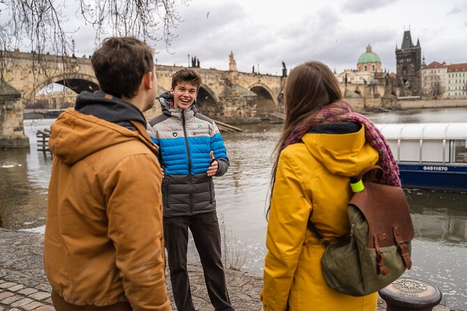 Private Walking tour: From Charles Bridge to Prague Castle - Charles Bridge and the Čertovka Canal