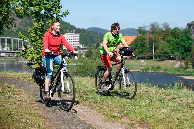 Rafting from Děčín to Bad Schandau and back on bikes - Service that appears flexible when plans change