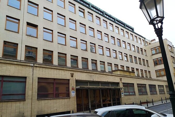 Real Prague - Small Groups Help, but the Guide Matters Most