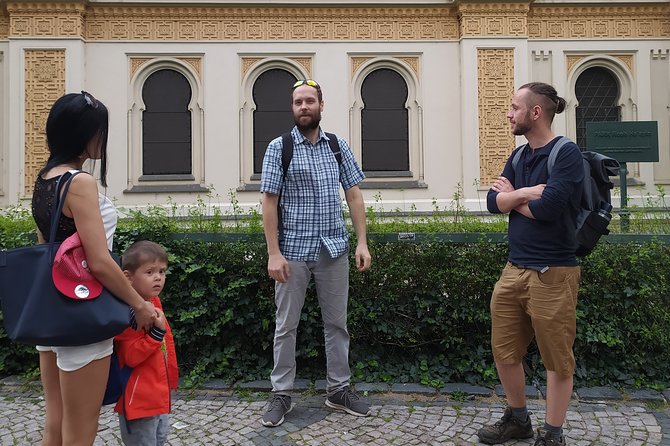 Religious Prague Walking Tour - The value of a historian guide