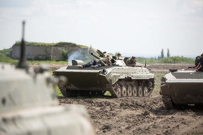 Ride in a BMP tank and military garage tour Prague - Four things to know before riding the BMP-1