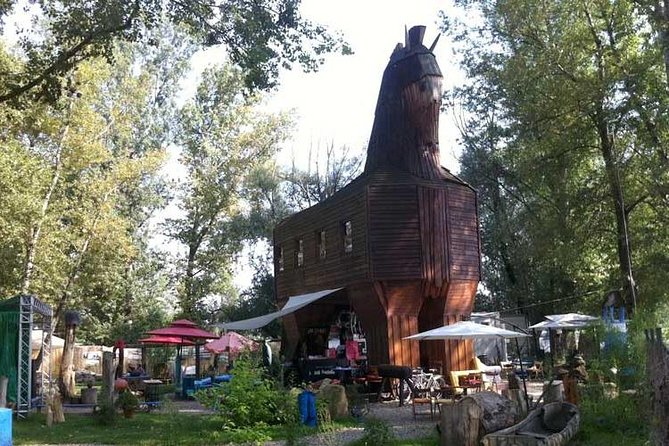 River & Park Bike Tour to Troja Chateau (Private small groups) - Troja Chateau and its Baroque gardens