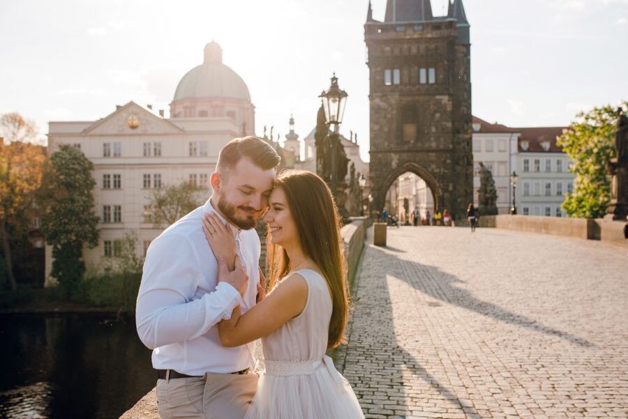 Romantic Photoshoot Experience for Couples in Prague - Key points to know before you book