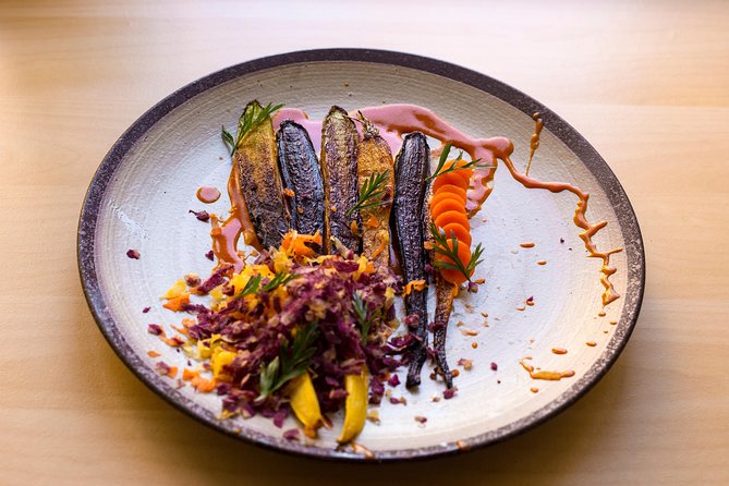 Savor 10 Course Dinner in Chef’s Kitchen - Dietary choices and important extra charges