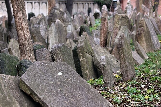 Scary Prague Walking Tour - Practical details that affect your choice