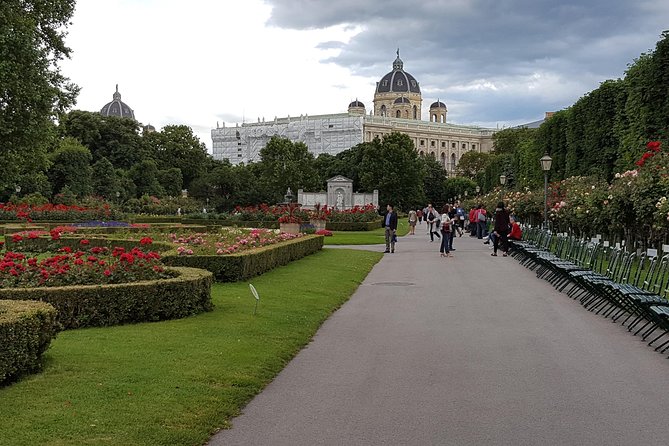 Scenic Private Transfer from Prague to Vienna or Vienna to Prague - Arriving in Vienna without a luggage struggle