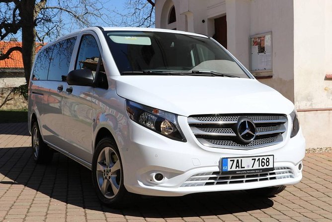 Scenic transfer from Prague to Passau with 4 hours sightseeing in Cesky Krumlov - A private Mercedes instead of a group coach