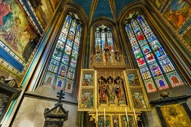 Self Guided City Audio Tour in Prague Castle (no ticket) - Price, equipment, and practical value
