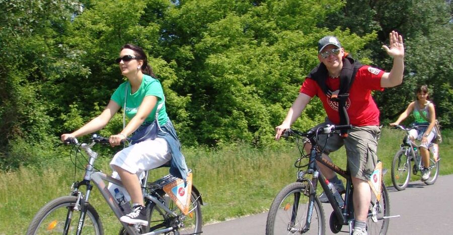 Self-Guided City Bike Tours - Stromovka Park, the Vltava, and Troja Chateau
