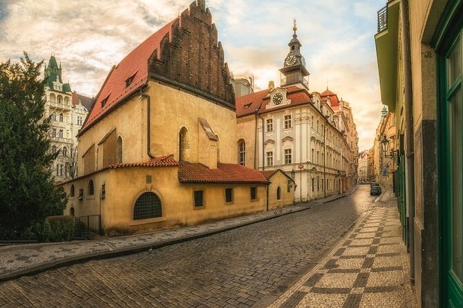 Small-Group Tour through the History of Jewish Prague - Maisel Synagogue and the story of Bohemian Jewish life