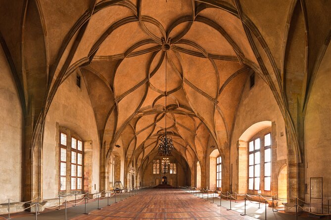 St Vitus Cathedral and Prague Castle Private Walking Tour - Is $150.45 per person good value?