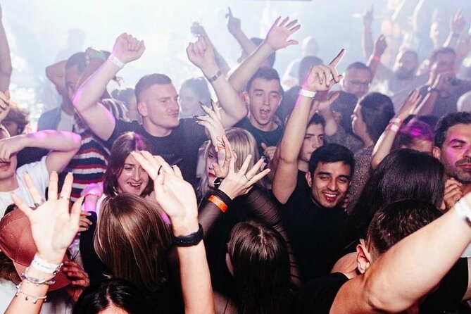 SUNDAY PARTY IN PRAGUE | Admission Ticket - The 9:00 pm start and seven-hour schedule