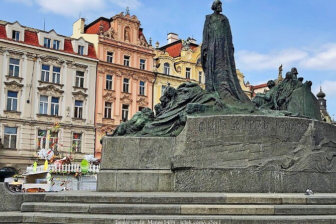 The Best of Prague: Private Half-Day Walking Tour - Old Town begins beneath the Astronomical Clock