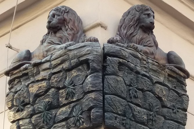 The House Signs of Old Prague: A Self-Guided Audio Tour - The St. Gallus Quarter and its medieval market