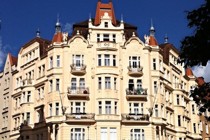 The Ultimate Prague History Tour - Malostranské náměstí and Lesser Town’s power struggles