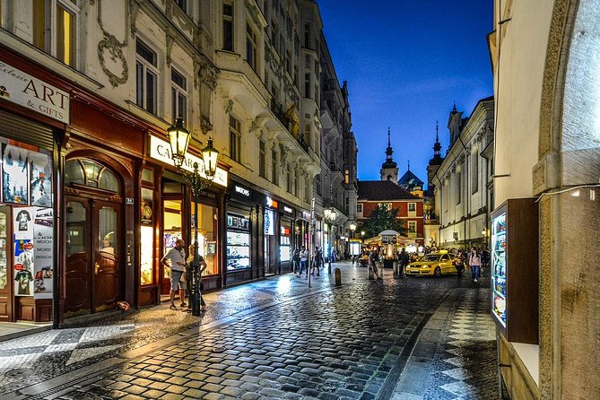 Transfer from Cesky Krumlov to Prague: Private daytrip with 2h for sightseeing - Is $173.50 per person good value?
