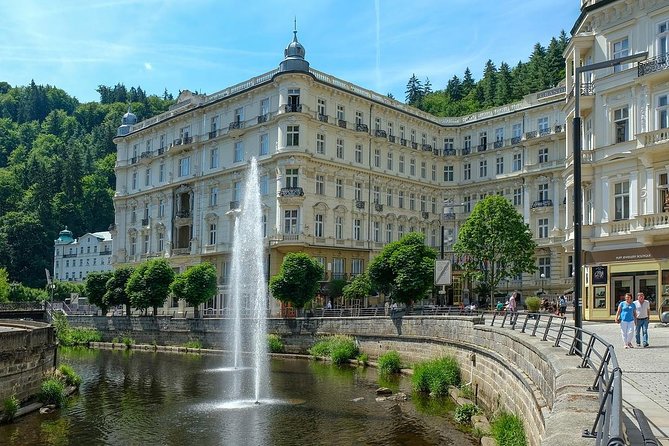 Transfer from Prague to Karlovy Vary: Private daytrip with 2h for sightseeing - Should you book this Prague to Karlovy Vary transfer?