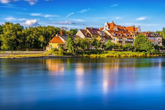 Transfer from Prague to Munich: Private with a 2 Hour Stop - Who should book this private transfer?