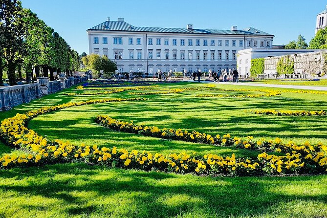 Transfer from Prague to Salzburg with Tour Stop in Cesky Krumlov - What you can expect from the driver