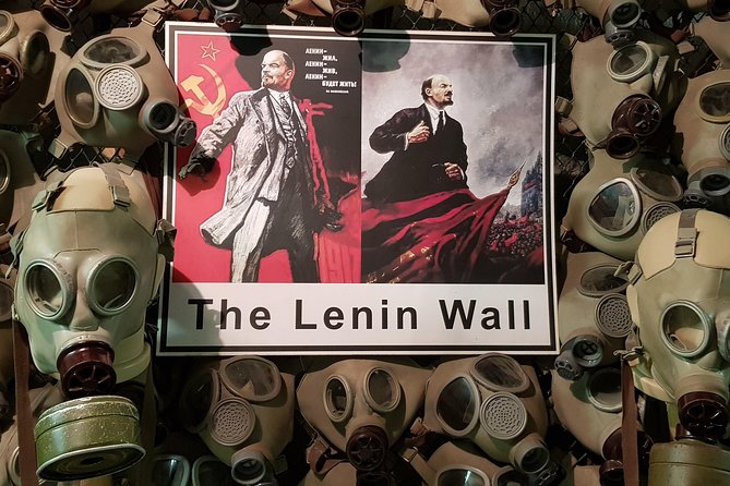 Velvet Revolution and Communism tour with PERSONAL PRAGUE GUIDE - What the private format adds to the experience