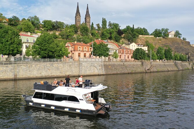 VIP Prague YachtBoat ONE Experience: All-You-Can-Drink - Is $800.73 Good Value?