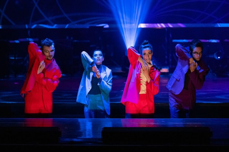 Vivaldianno The Show in Theatre Hybernia - 3D projections, smoke, and pyrotechnics