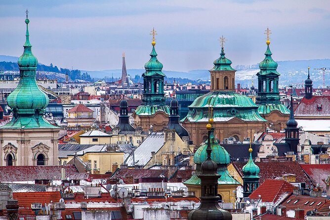 Walking through ages: 11th to 21st century, Prague flavoured - Key details that shape the experience