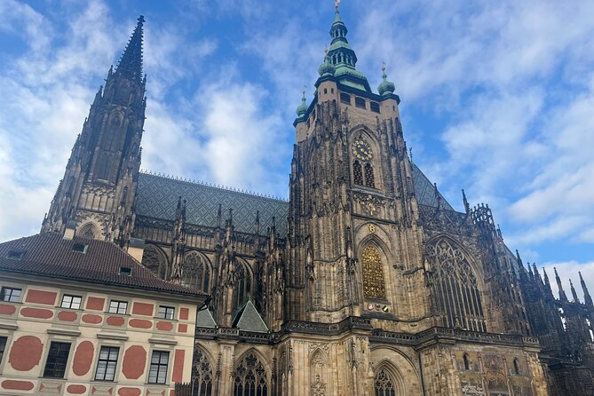 Walking Tour in Prague Castle complex by Czechoslovak Local - Daliborka Tower and the stories behind its walls