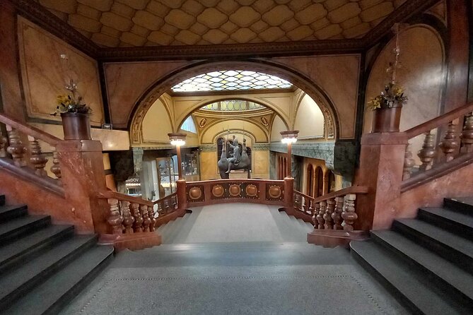 Walking Tour in Prague with Local Historian - Who should book this walking tour?