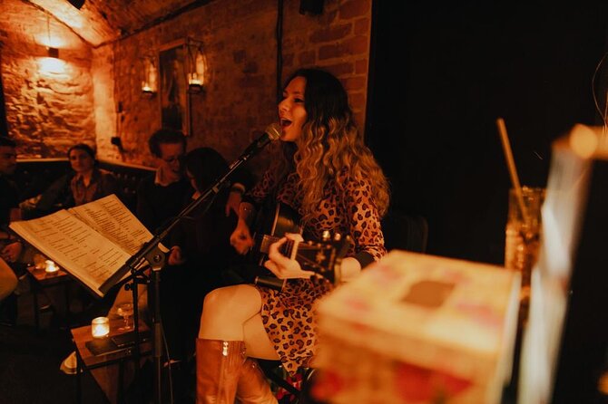 Wednesday Night Live Music and Cocktails Ticket in Kontakt Bar - A Wednesday Night Begins at 9:30