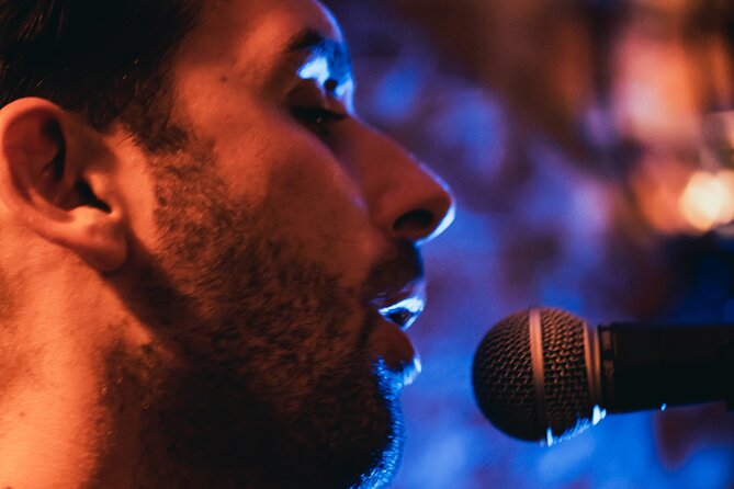 Wednesday Night Live Music and Cocktails Ticket in Kontakt Bar - Local Acoustic Music at 10:30