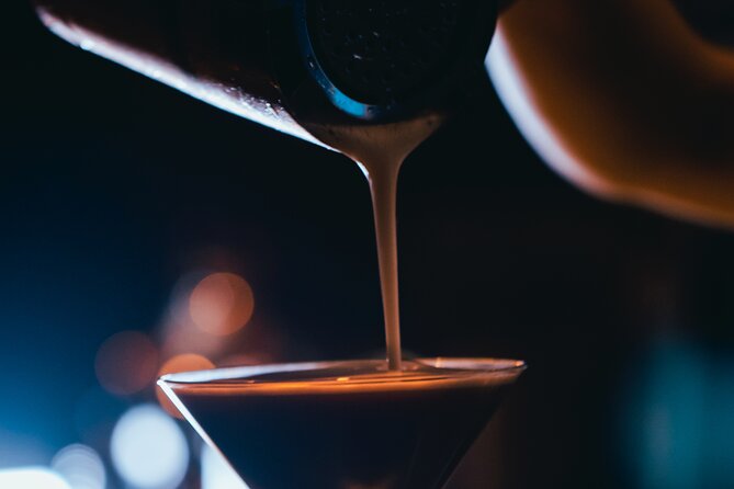 Wednesday Night Live Music and Cocktails Ticket in Kontakt Bar - Kontakt Bar’s Central Prague Setting