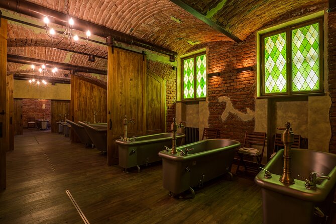 Wine SPA and Salt Cave for 1-12 people - Two glasses of wine or prosecco during the soak