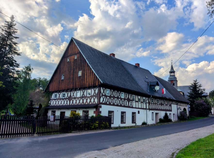 Wroclaw to Prague: 2-in-1 (Private Transfer + Country Tour) - Is $193 a fair price?